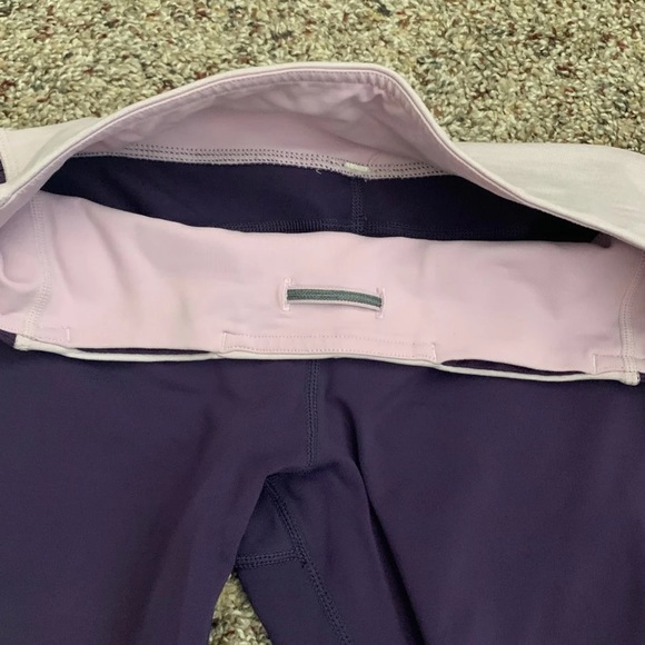 Lululemon 19” Run In The Sun crops, size 6 - Picture 6 of 10